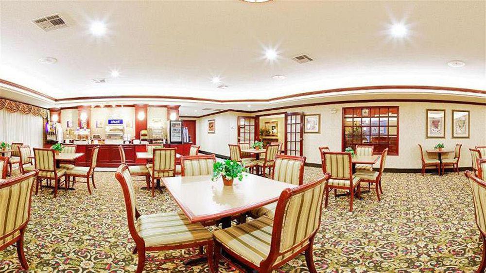 Holiday Inn Express Hotel & Suites Gainesville By Ihg Exteriör bild