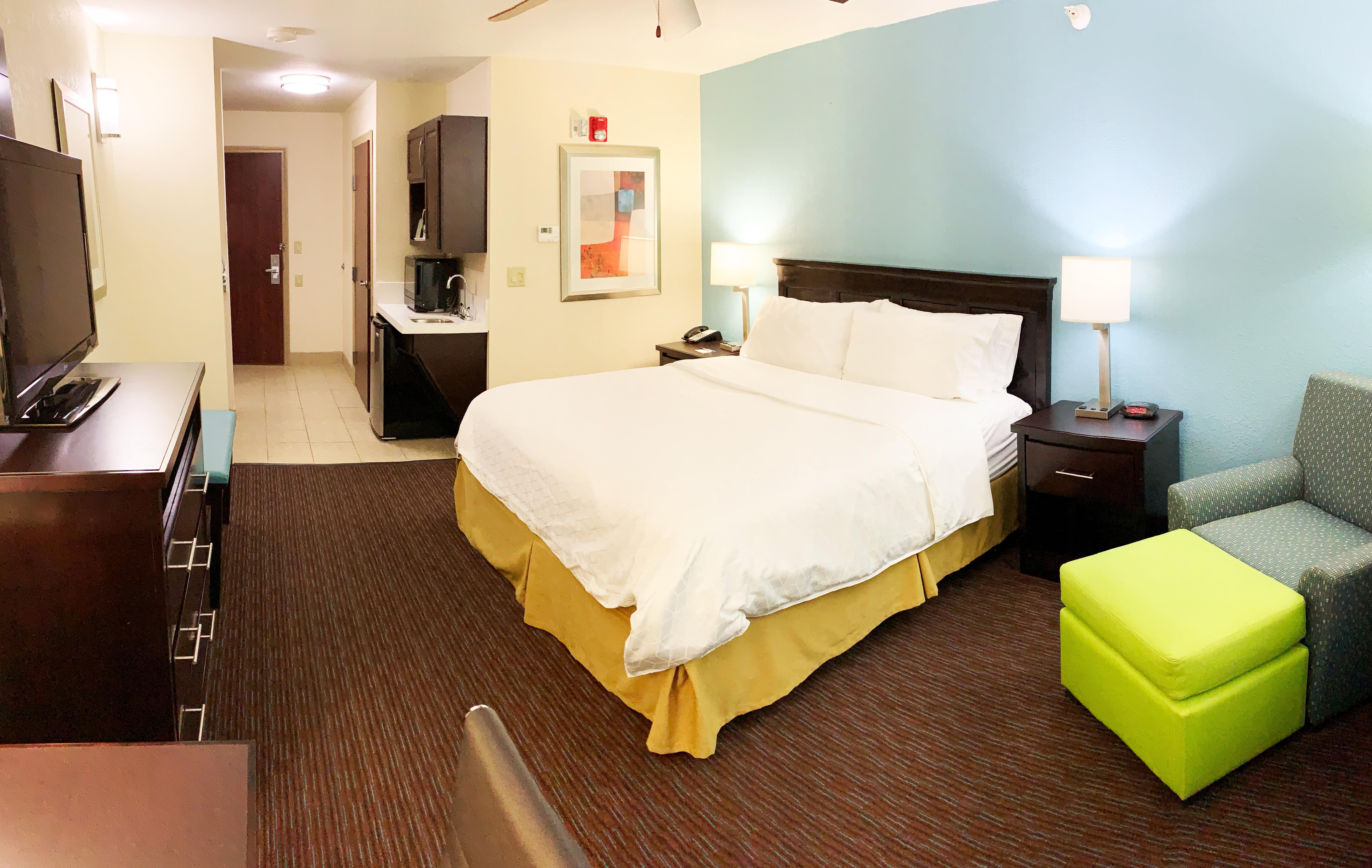 Holiday Inn Express Hotel & Suites Gainesville By Ihg Exteriör bild