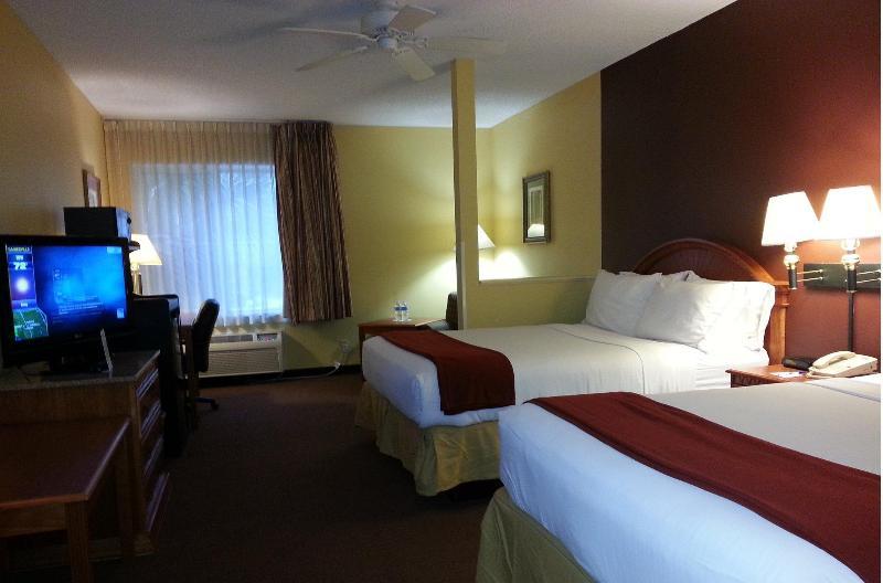 Holiday Inn Express Hotel & Suites Gainesville By Ihg Exteriör bild